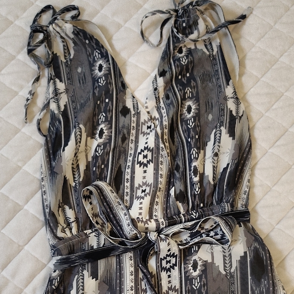 Lulus Silver and Black High Low Sundress with Pleated Slit Size S - Picture 10 of 10